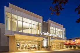 entrance of Lynnhaven mall